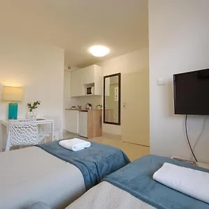 N Ajax Metro Copernicus Center Studio Apartament Warszawa